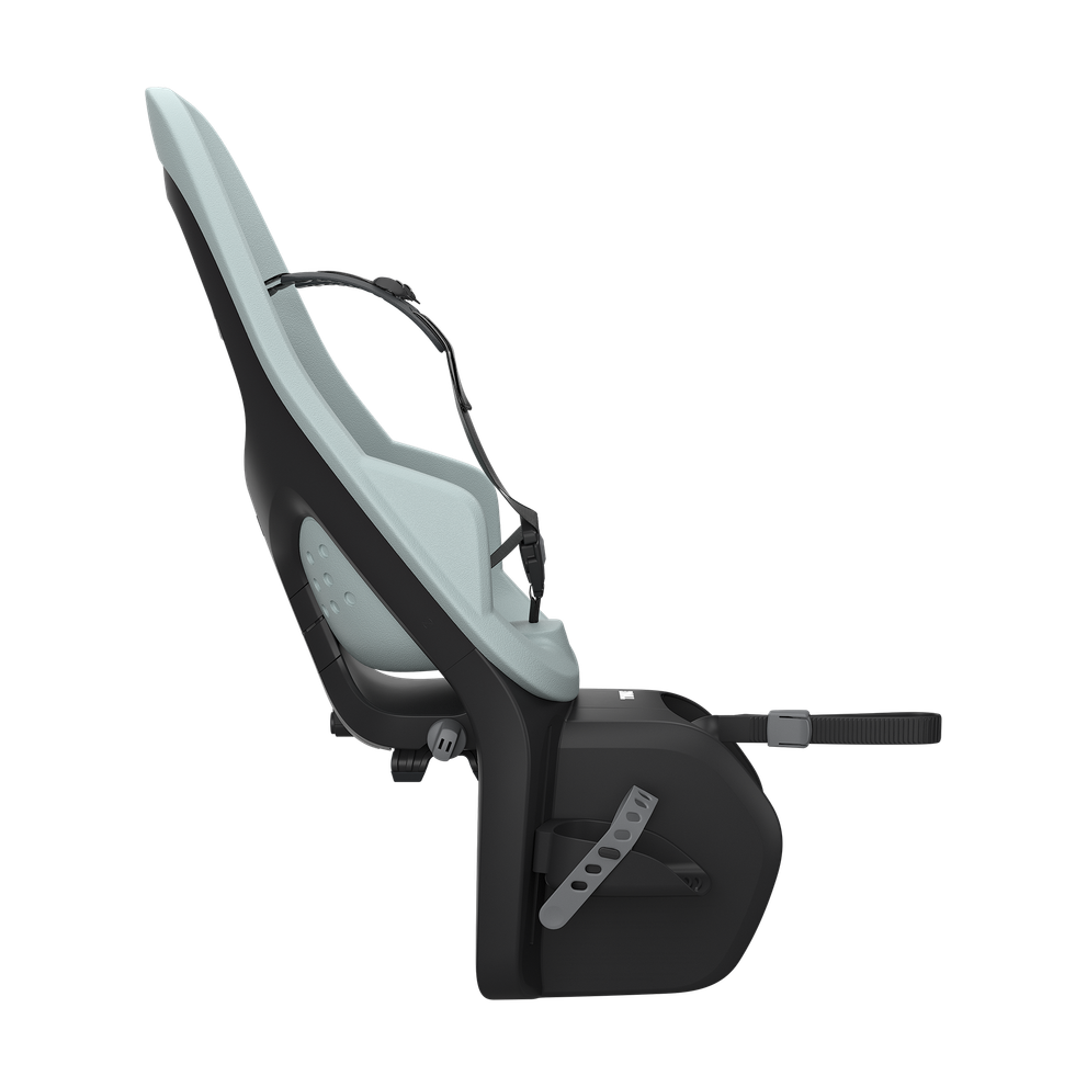 Thule car roof rack and cargo accessories – durable, stylish, and secure transport solutions for bikes, skis, and gear.