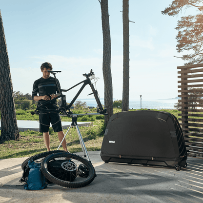 Thule car roof rack and cargo accessories – durable, stylish, and secure transport solutions for bikes, skis, and gear.