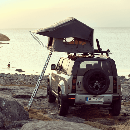 Thule car roof rack and cargo accessories – durable, stylish, and secure transport solutions for bikes, skis, and gear.