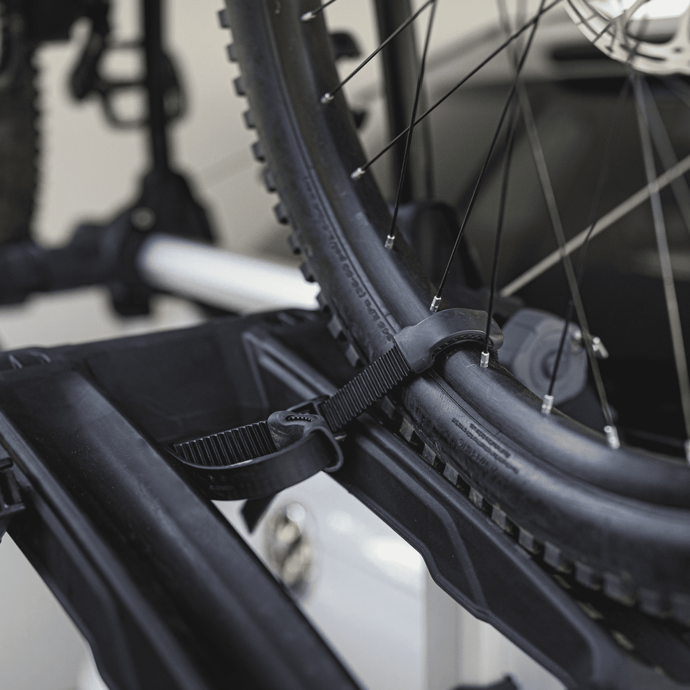 Thule car roof rack and cargo accessories – durable, stylish, and secure transport solutions for bikes, skis, and gear.