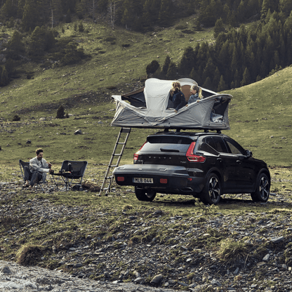 Thule car roof rack and cargo accessories – durable, stylish, and secure transport solutions for bikes, skis, and gear.