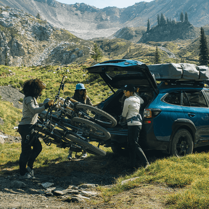 Thule car roof rack and cargo accessories – durable, stylish, and secure transport solutions for bikes, skis, and gear.