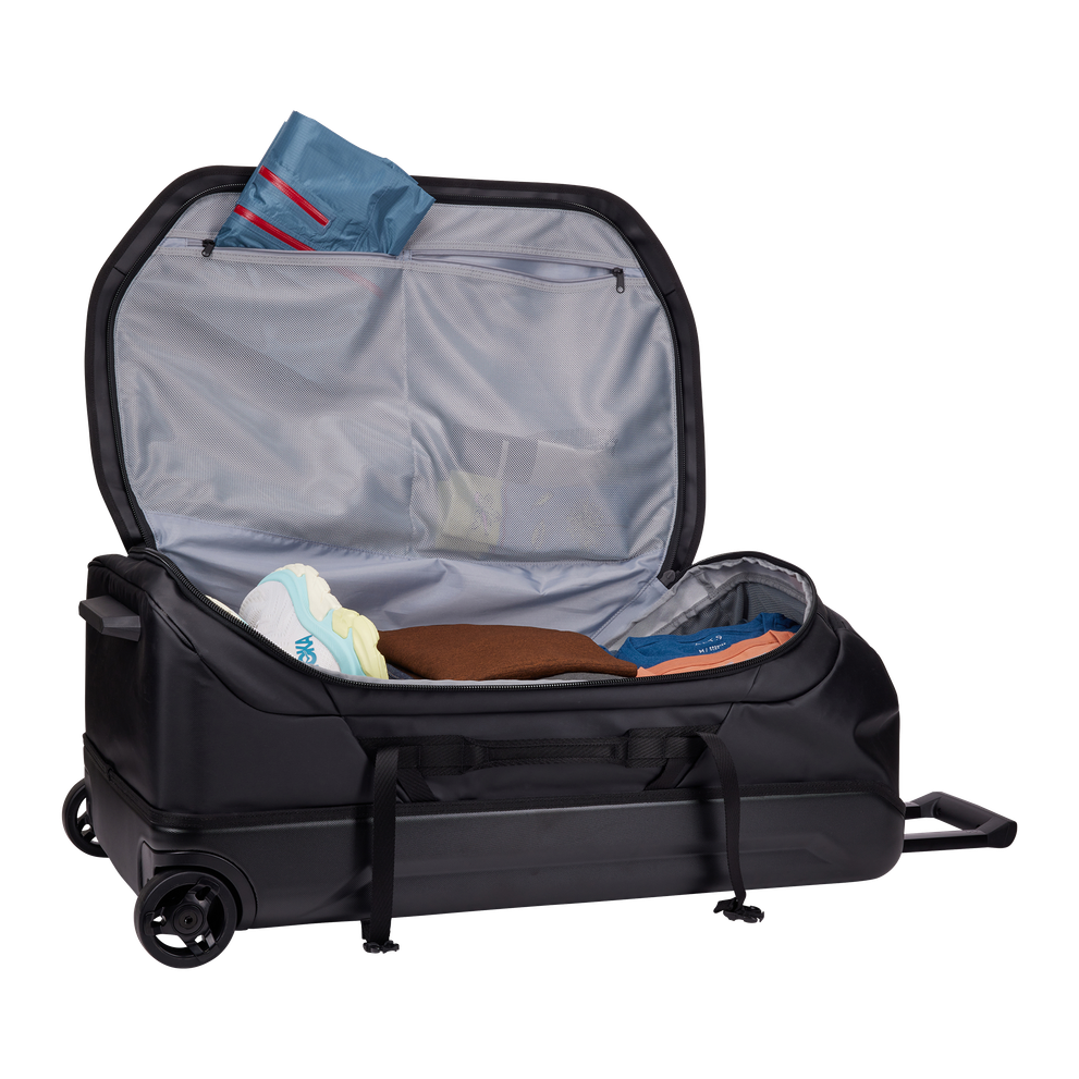 Thule car roof rack and cargo accessories – durable, stylish, and secure transport solutions for bikes, skis, and gear.