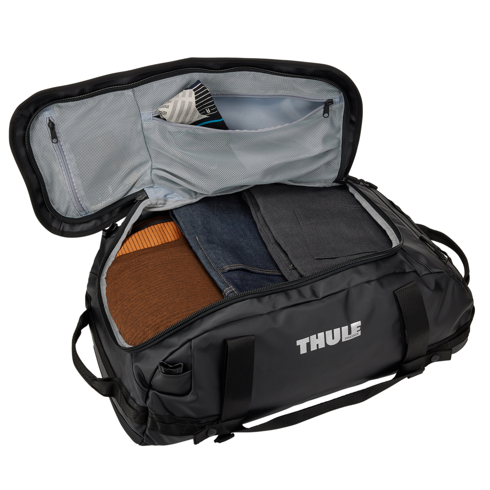 Thule car roof rack and cargo accessories – durable, stylish, and secure transport solutions for bikes, skis, and gear.