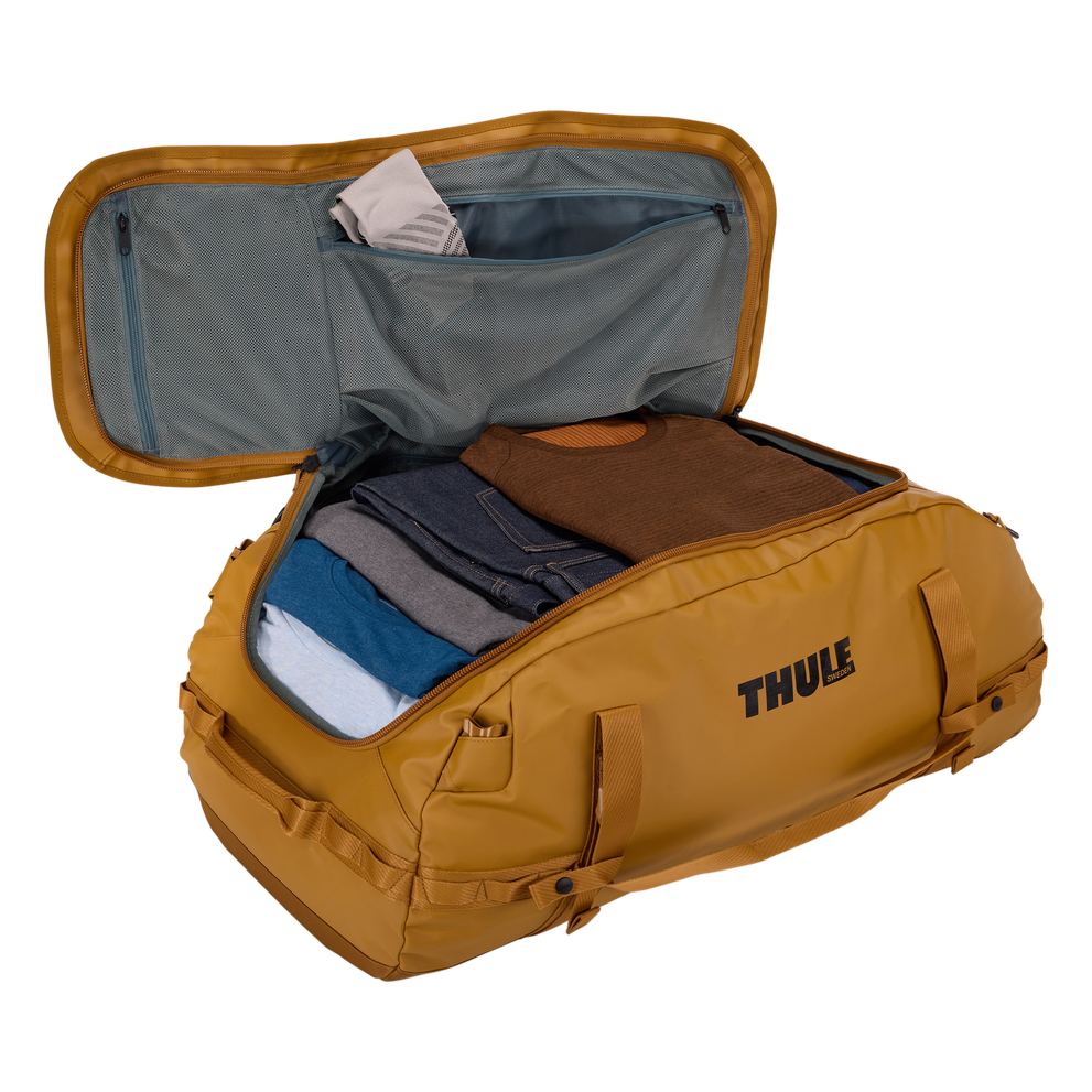 Thule car roof rack and cargo accessories – durable, stylish, and secure transport solutions for bikes, skis, and gear.