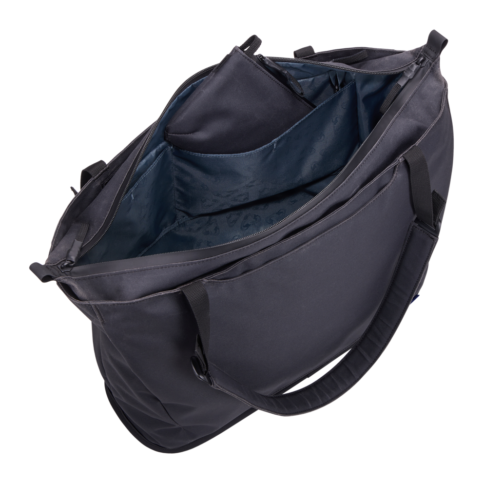 Thule car roof rack and cargo accessories – durable, stylish, and secure transport solutions for bikes, skis, and gear.