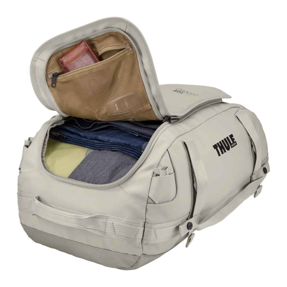 Thule car roof rack and cargo accessories – durable, stylish, and secure transport solutions for bikes, skis, and gear.