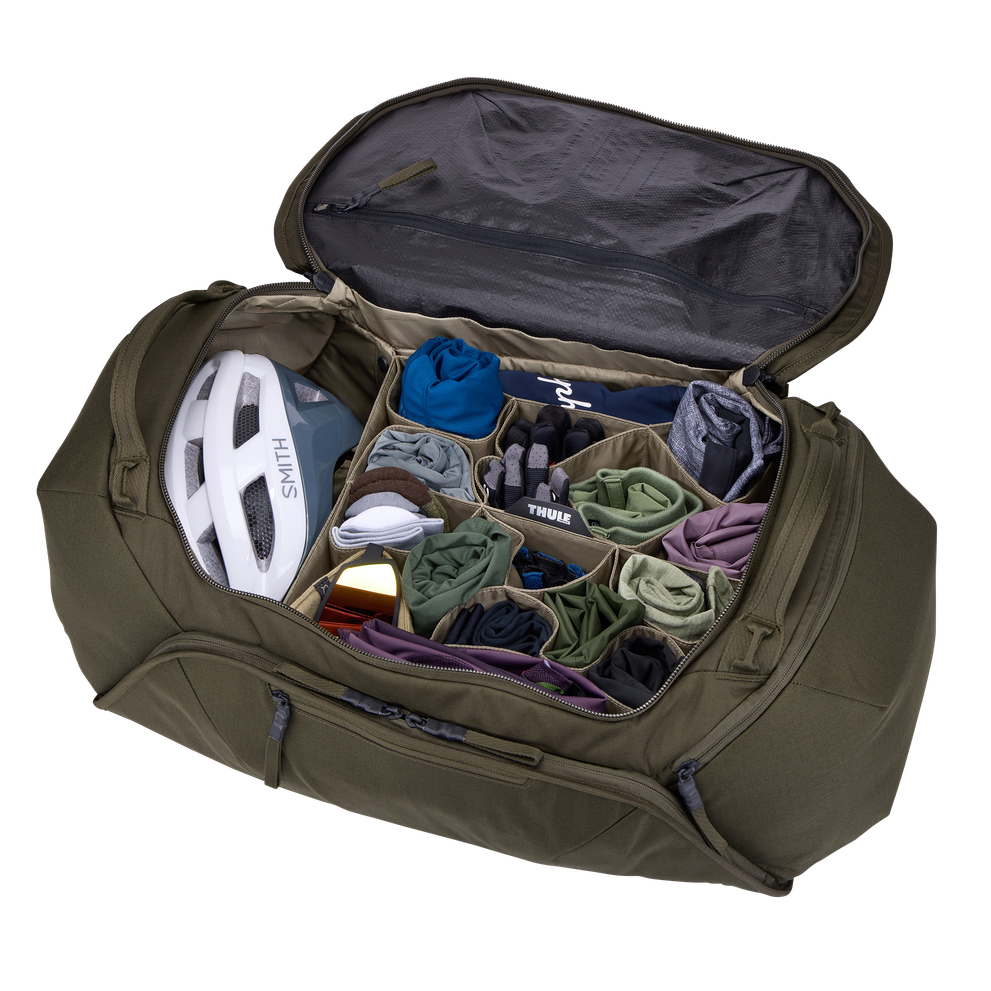 Thule car roof rack and cargo accessories – durable, stylish, and secure transport solutions for bikes, skis, and gear.