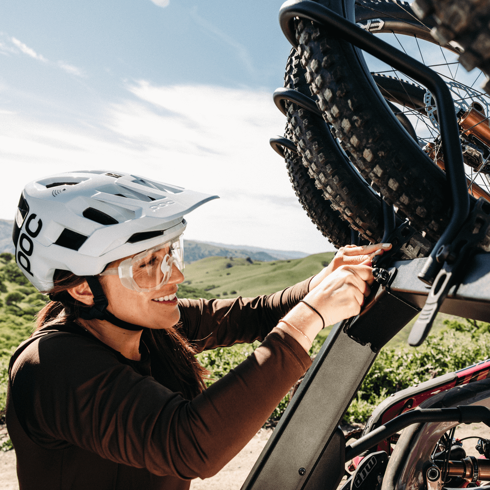 Thule car roof rack and cargo accessories – durable, stylish, and secure transport solutions for bikes, skis, and gear.