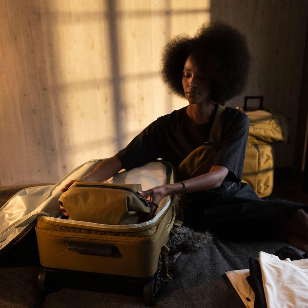 Thule car roof rack and cargo accessories – durable, stylish, and secure transport solutions for bikes, skis, and gear.