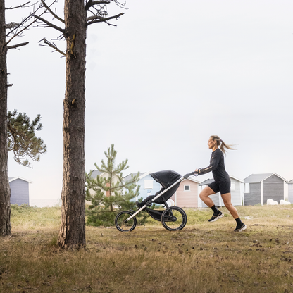 Thule car roof rack and cargo accessories – durable, stylish, and secure transport solutions for bikes, skis, and gear.