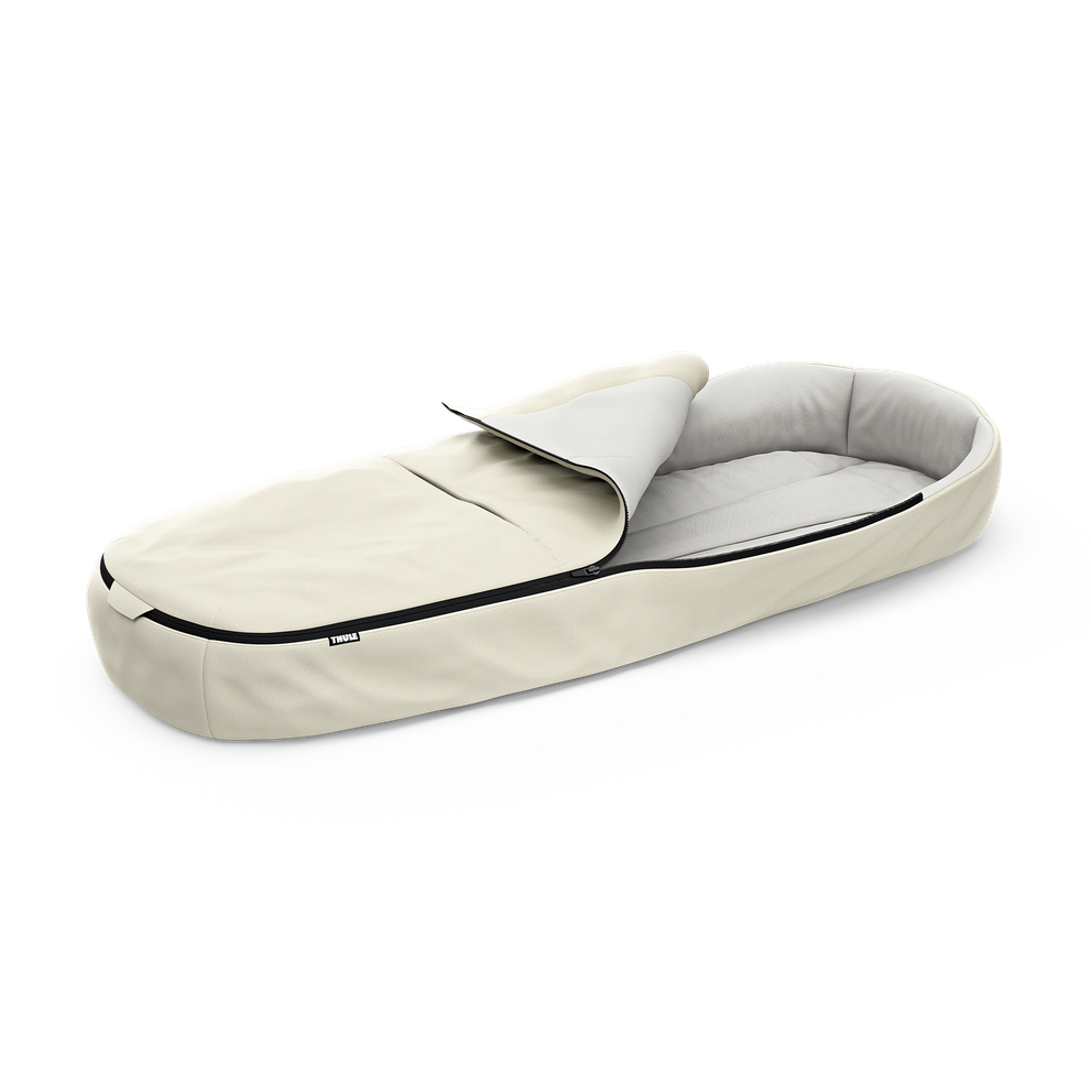 Thule car roof rack and cargo accessories – durable, stylish, and secure transport solutions for bikes, skis, and gear.