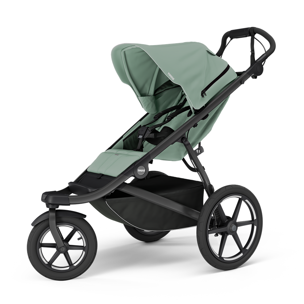 Thule car roof rack and cargo accessories – durable, stylish, and secure transport solutions for bikes, skis, and gear.