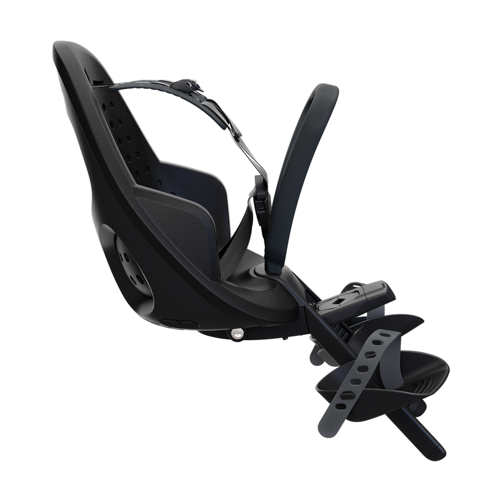 Thule car roof rack and cargo accessories – durable, stylish, and secure transport solutions for bikes, skis, and gear.