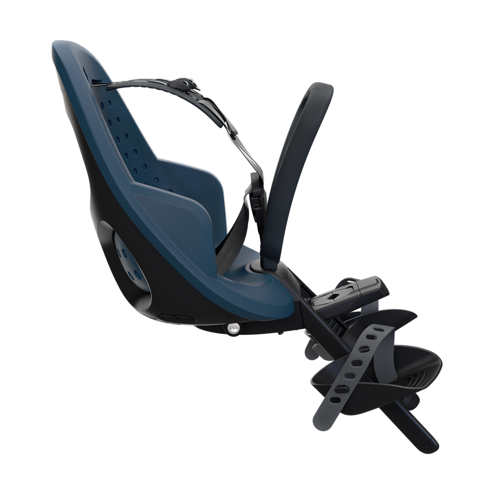 Thule car roof rack and cargo accessories – durable, stylish, and secure transport solutions for bikes, skis, and gear.