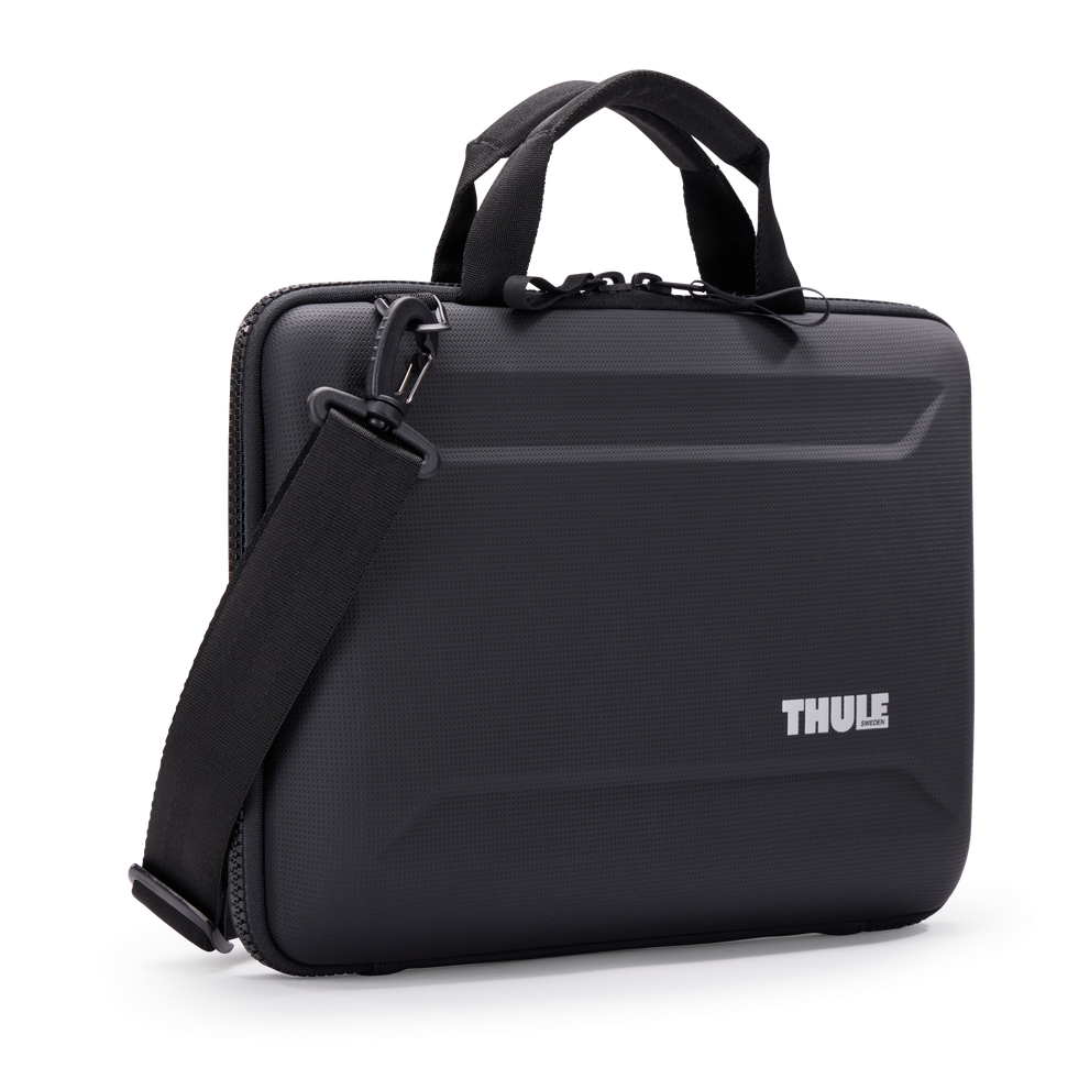 Thule car roof rack and cargo accessories – durable, stylish, and secure transport solutions for bikes, skis, and gear.