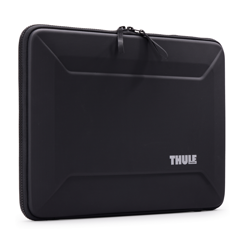 Thule car roof rack and cargo accessories – durable, stylish, and secure transport solutions for bikes, skis, and gear.