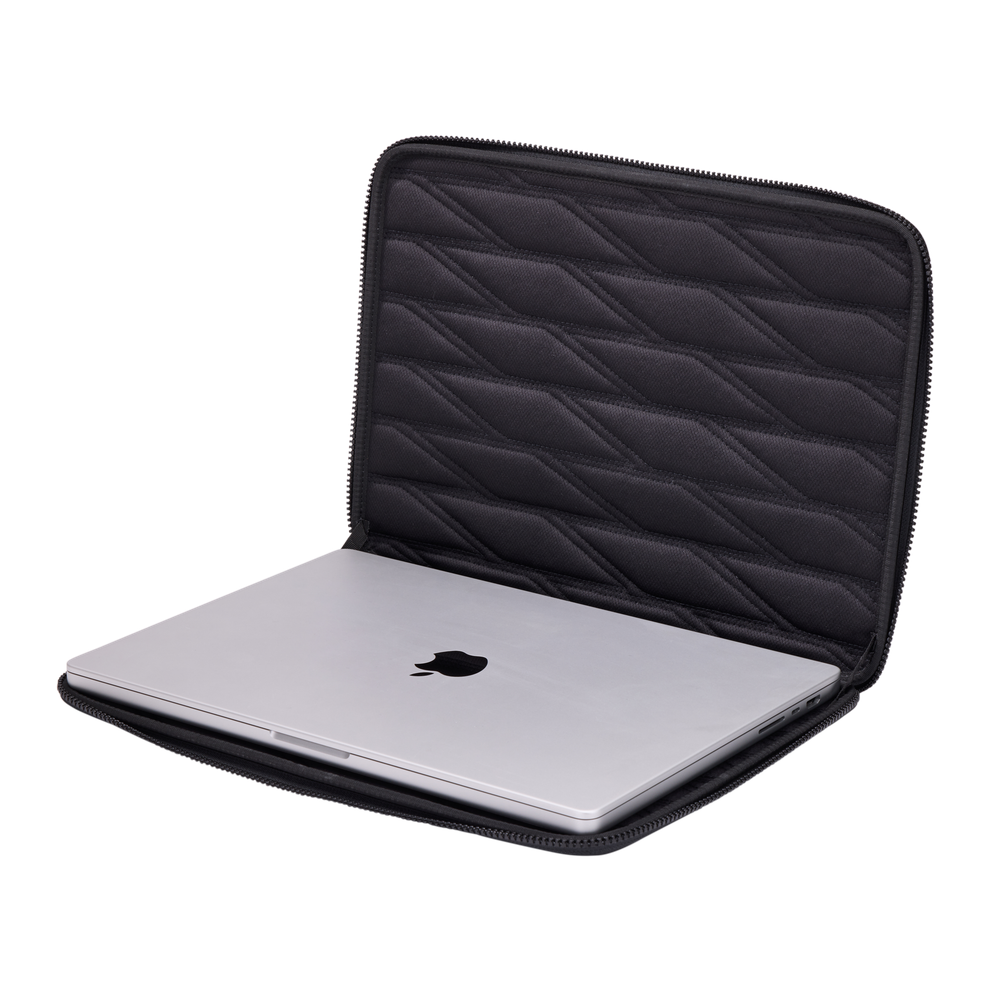 Thule car roof rack and cargo accessories – durable, stylish, and secure transport solutions for bikes, skis, and gear.