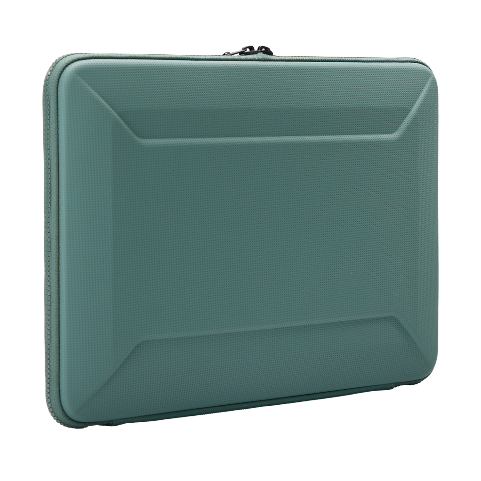 Thule car roof rack and cargo accessories – durable, stylish, and secure transport solutions for bikes, skis, and gear.