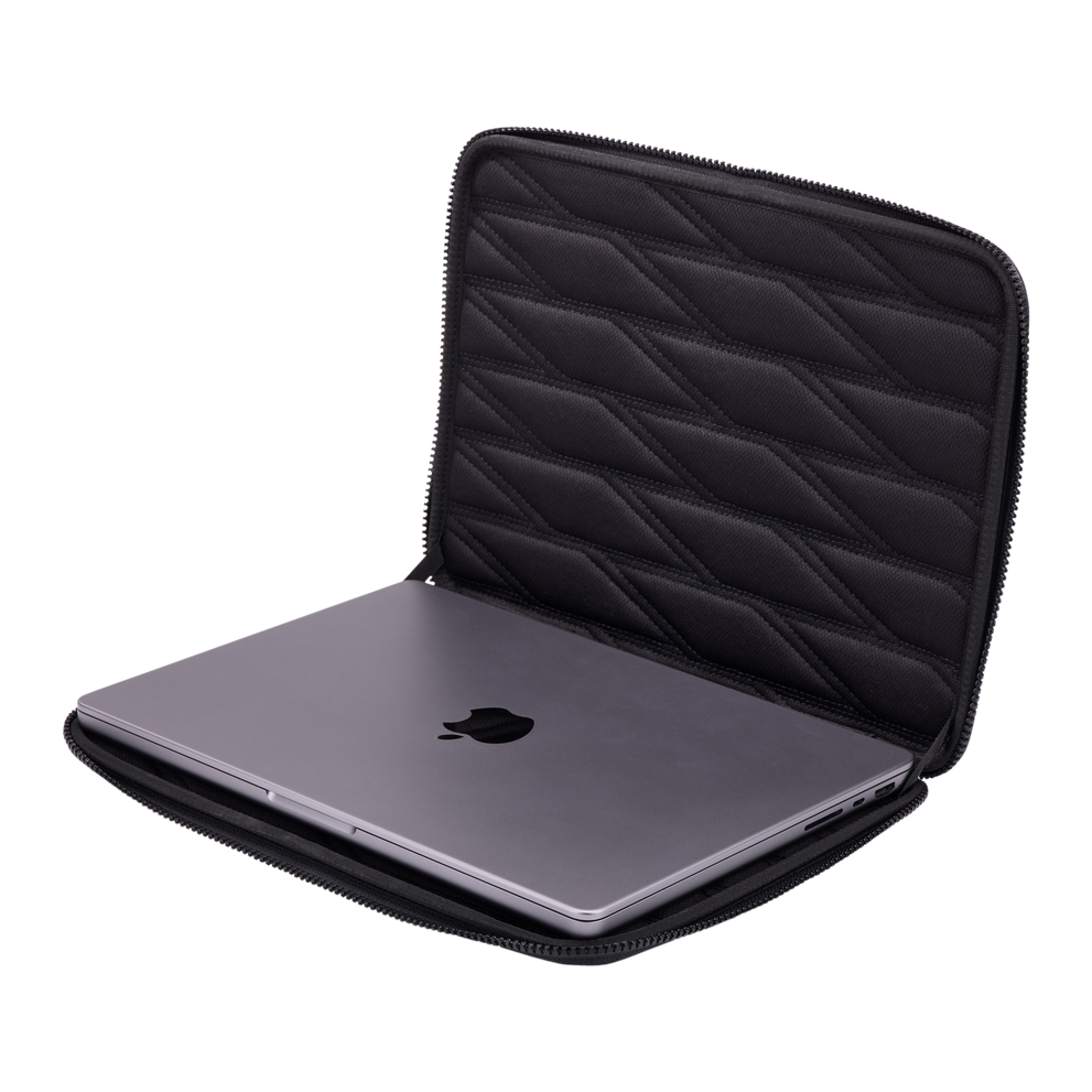 Thule car roof rack and cargo accessories – durable, stylish, and secure transport solutions for bikes, skis, and gear.