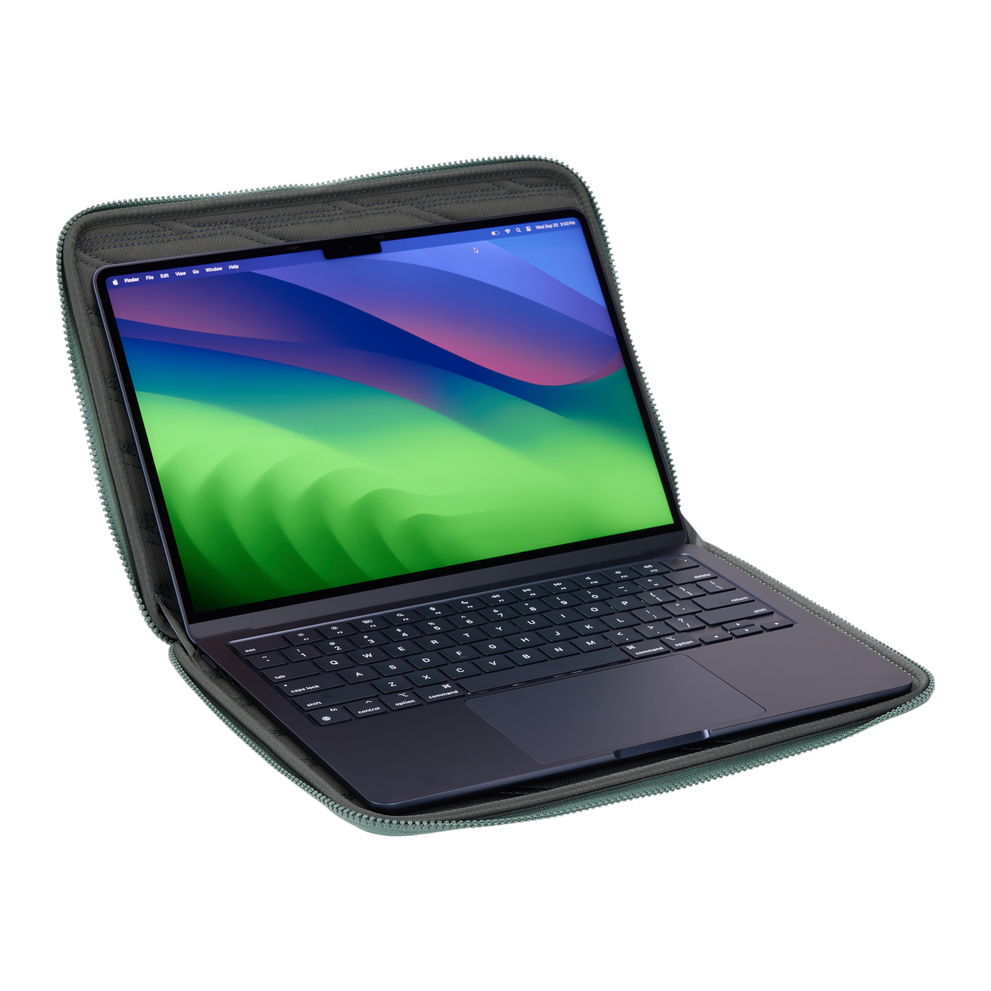 Thule car roof rack and cargo accessories – durable, stylish, and secure transport solutions for bikes, skis, and gear.