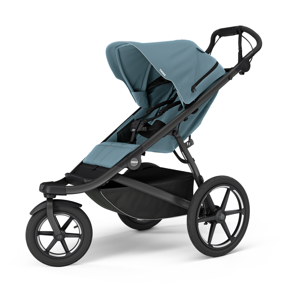 Thule car roof rack and cargo accessories – durable, stylish, and secure transport solutions for bikes, skis, and gear.