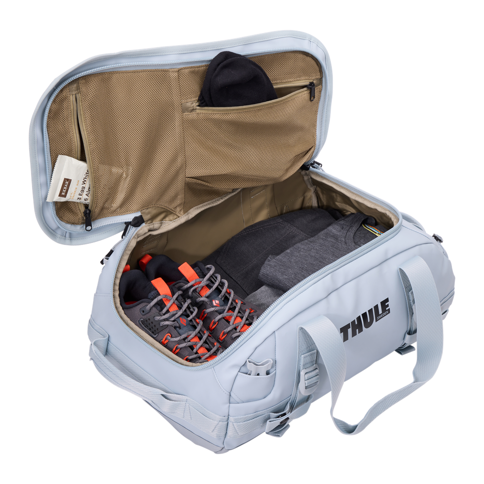 Thule car roof rack and cargo accessories – durable, stylish, and secure transport solutions for bikes, skis, and gear.