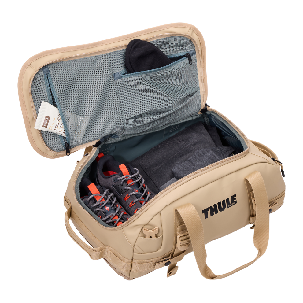 Thule car roof rack and cargo accessories – durable, stylish, and secure transport solutions for bikes, skis, and gear.