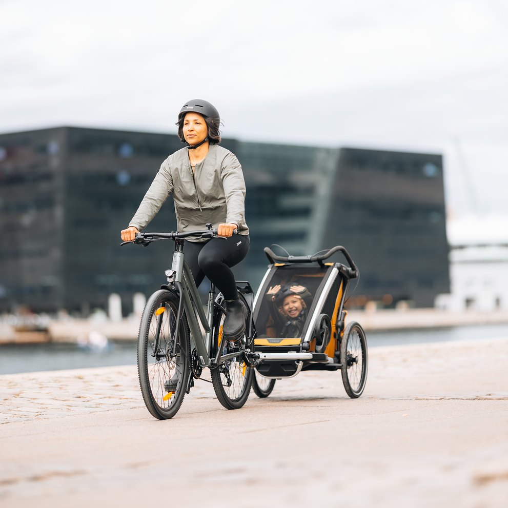 Thule car roof rack and cargo accessories – durable, stylish, and secure transport solutions for bikes, skis, and gear.