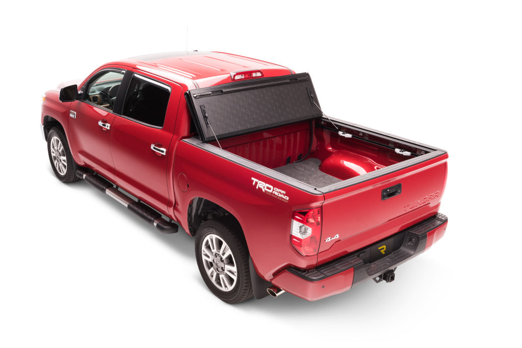 BAK-BAKFlip-G2-2016-Toyota-Tundra-Studio14_RT.jpg