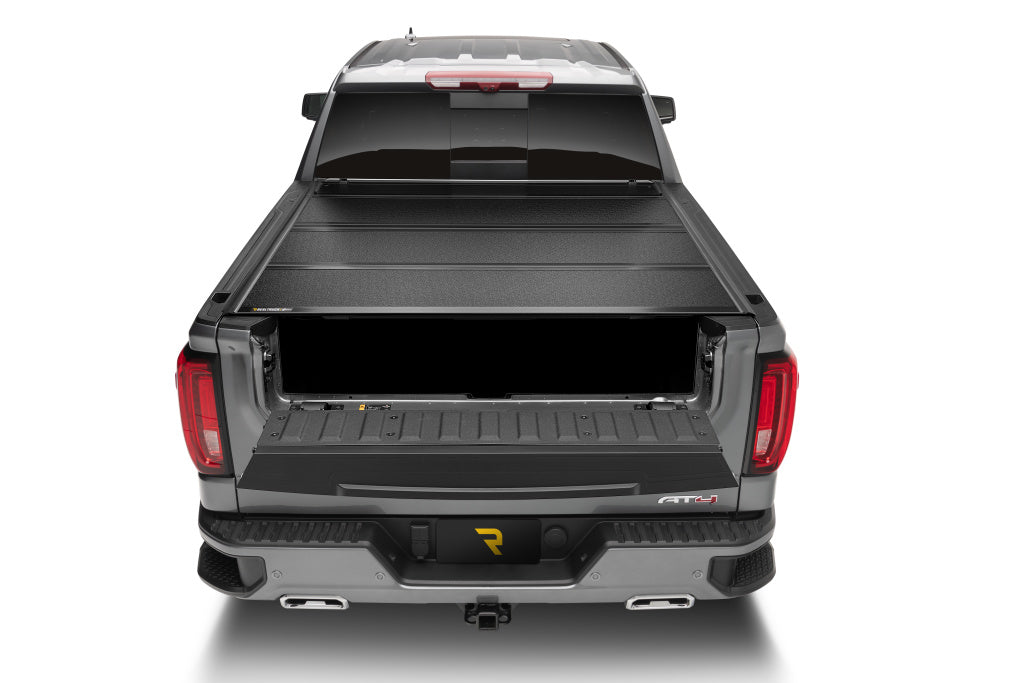 BAKFlipF1_21GMC_Sierra_RearHeadOn_Closed_TailgateOpen_RT.jpg
