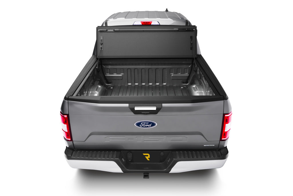 BK_BAKFLipMX4_19F150SilverNew_RearHeadOn_Flip_RT.jpg
