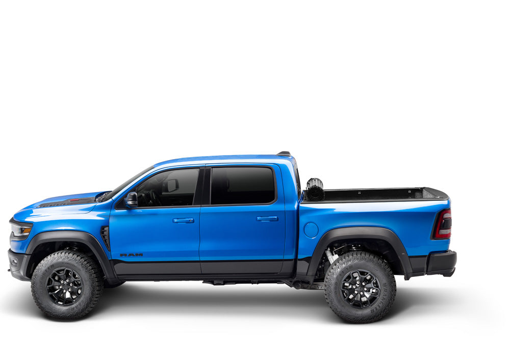 BK_Revolver-X2-2019-2022_HydroBlue-Ram1500_TRX_0222_Profile_Open_03.jpg