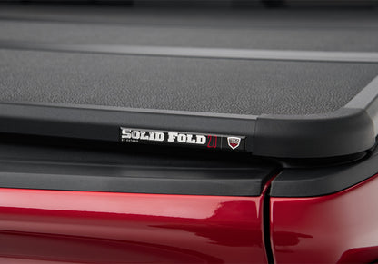 EX_SolidFold2_19Silverado_BadgeDetail1.jpg