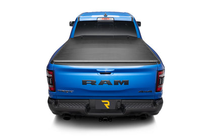 EX_Trifecta-ESeries_22TRX_Rear_01-Closed_RT.jpg
