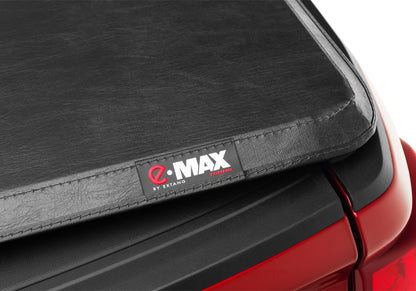 EX_eMAX_19Silverado_BadgeDetail1.jpg