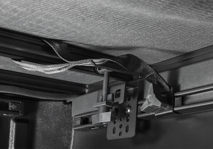 extang-trifecta-2-2024-toyota-tacoma-92832-ov-048.jpg