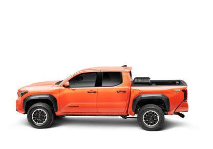 extang-trifecta-e-series-2024-toyota-tacoma-77832-ov-031-3.jpg
